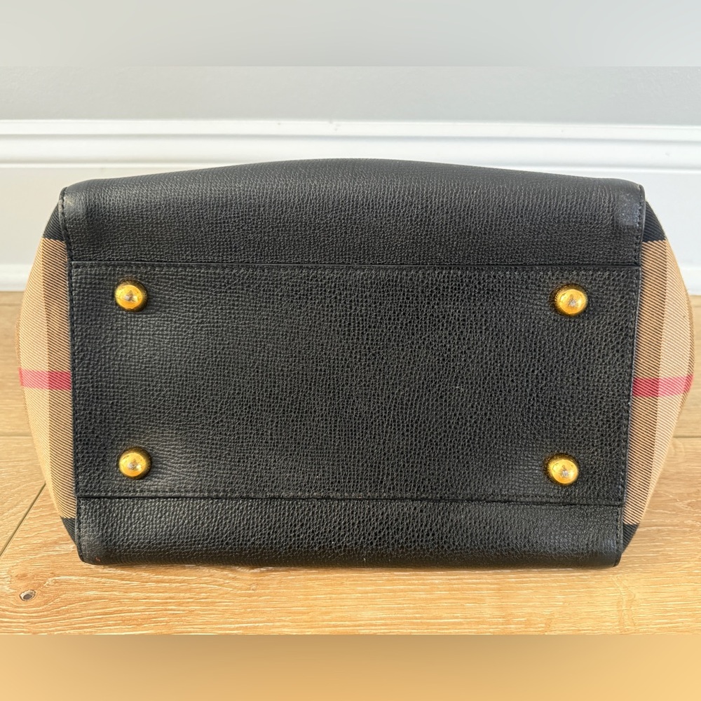 Burberry House Check Derby Canterbury Tote, Black Leather, Authentic, Like New - Picture 6 of 14